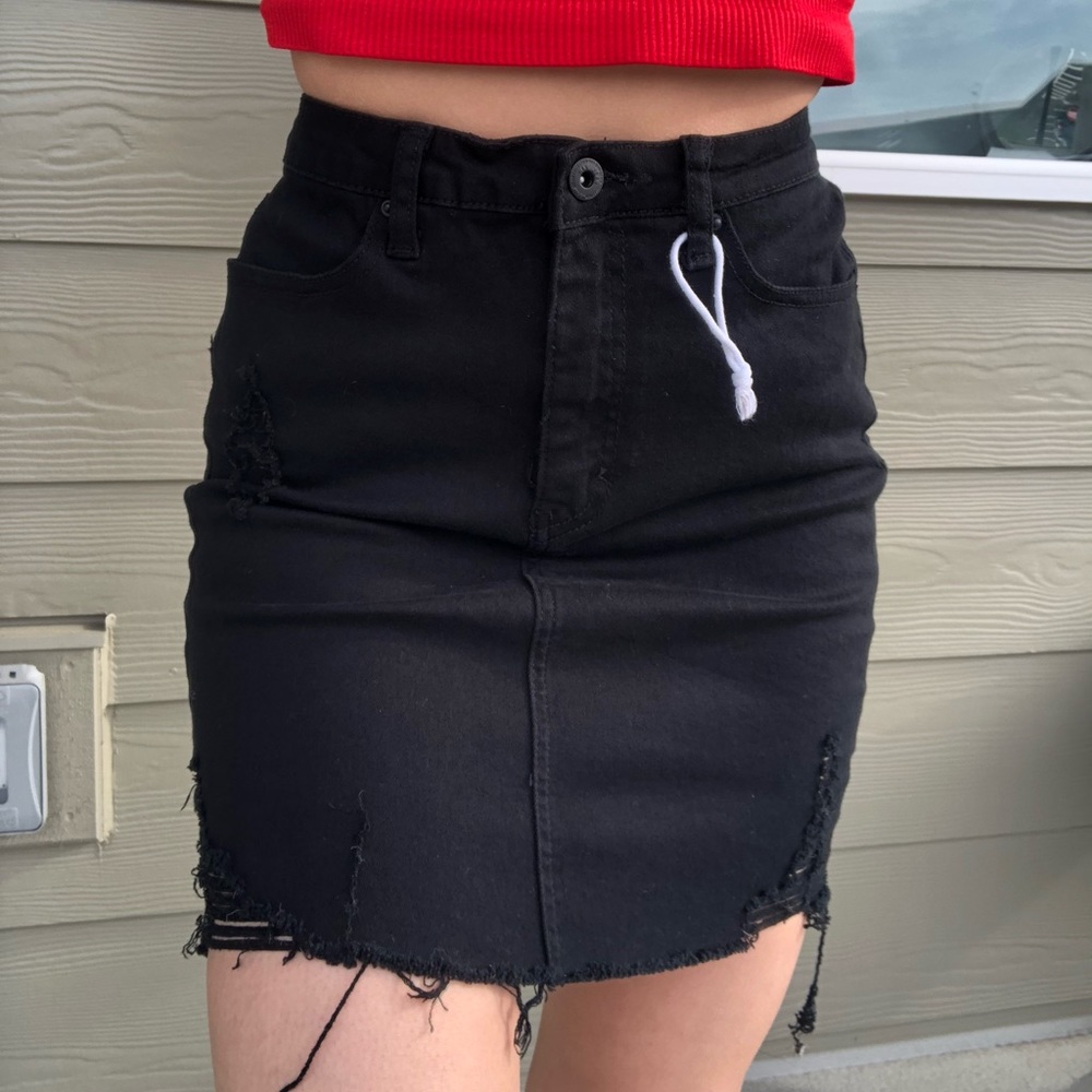 ❗️SOLD❗️Black denim skirt! ❗️SOLD❗️